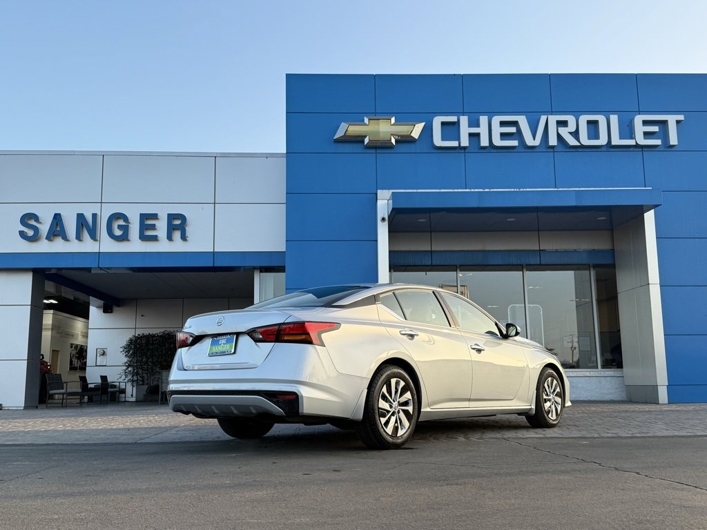 Used 2022 Nissan Altima 2.5 S image 4