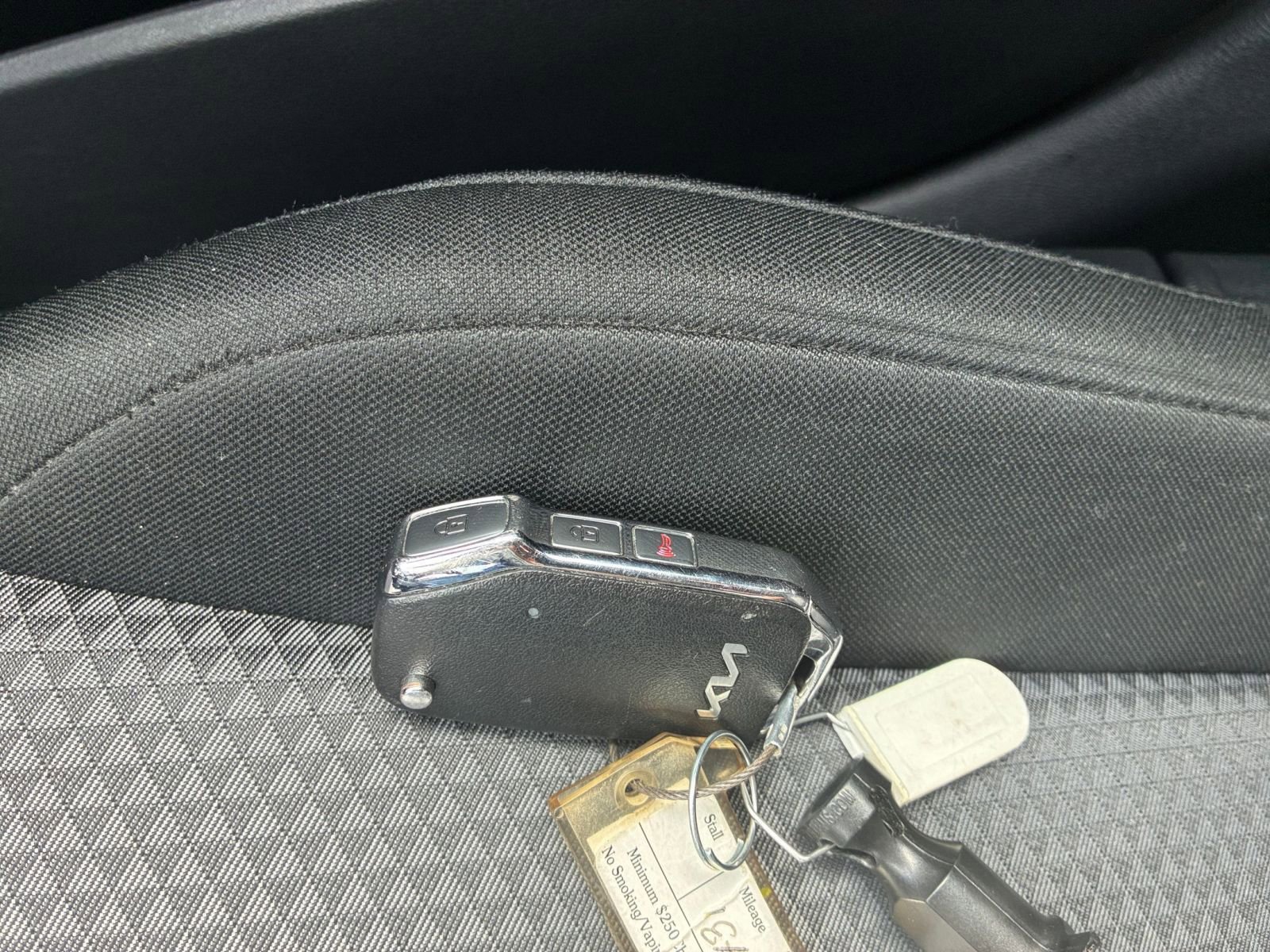 Used 2025 Kia Soul LX w/ LX Technology Package image 21