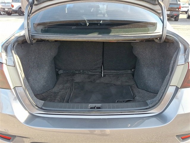 Used 2018 Nissan Sentra SR w/ SR Midnight Edition Package image 27