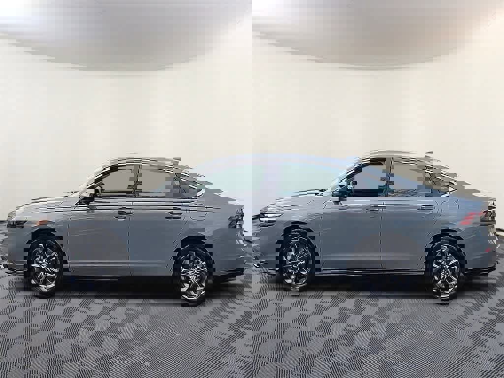 Used 2025 Honda Accord EX-L image 7