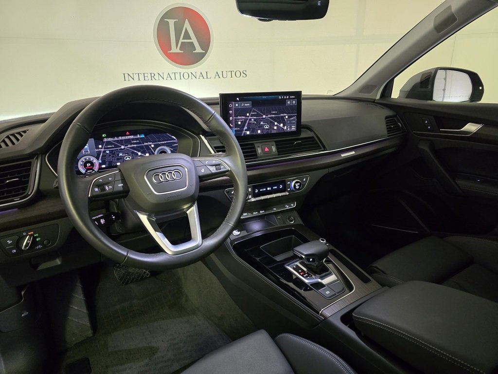 Certified 2025 Audi Q5 2.0T Premium Plus w/ Premium Plus Package image 16