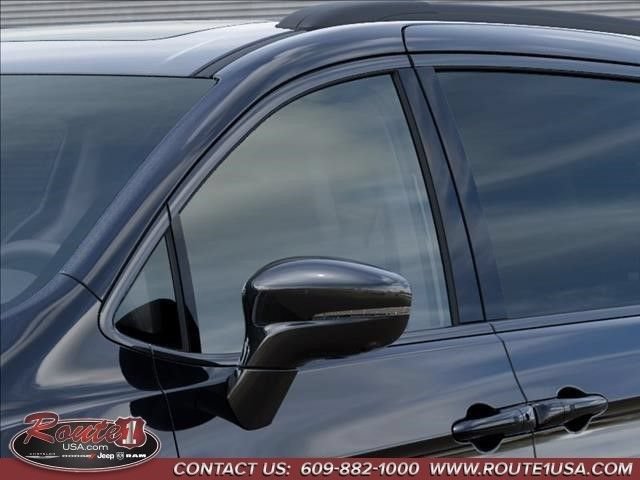 New 2027 Chrysler Pacifica Limited AWD/4WD image 13