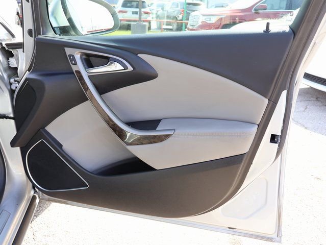 Used 2012 Buick Verano Convenience image 10
