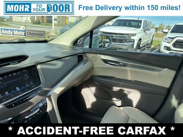 Used 2017 Cadillac XT5 Premium Luxury image 28