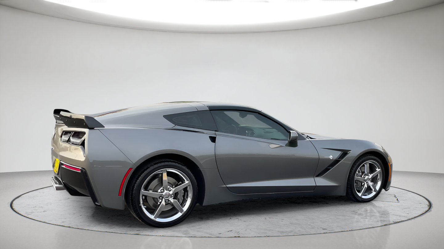 Used 2015 Chevrolet Corvette Stingray Coupe RWD image 6
