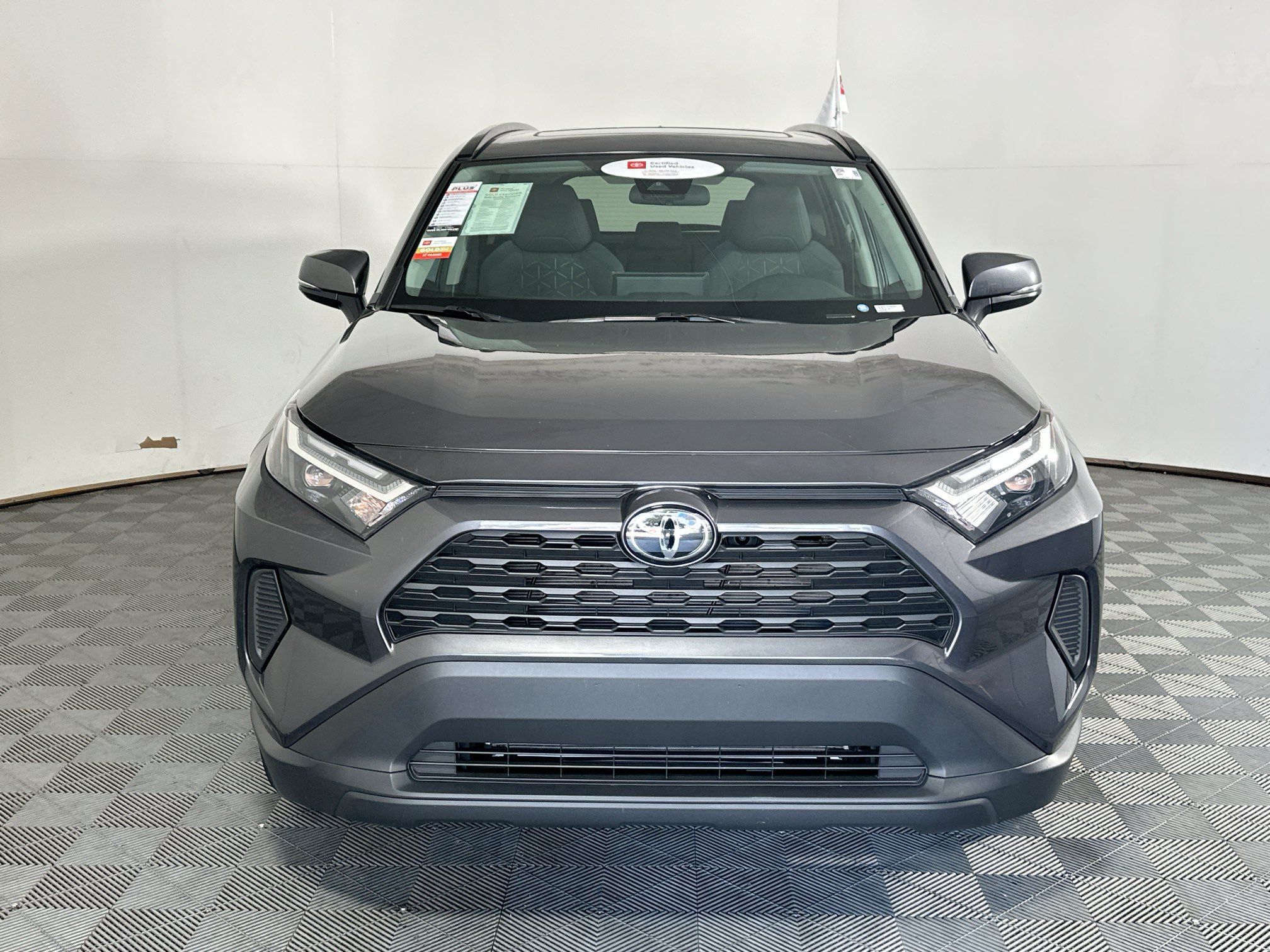 Certified 2025 Toyota RAV4 XLE w/ Convenience Package FWD image 8
