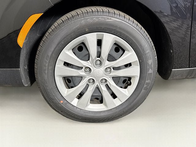 Certified 2024 Kia Soul LX FWD image 27