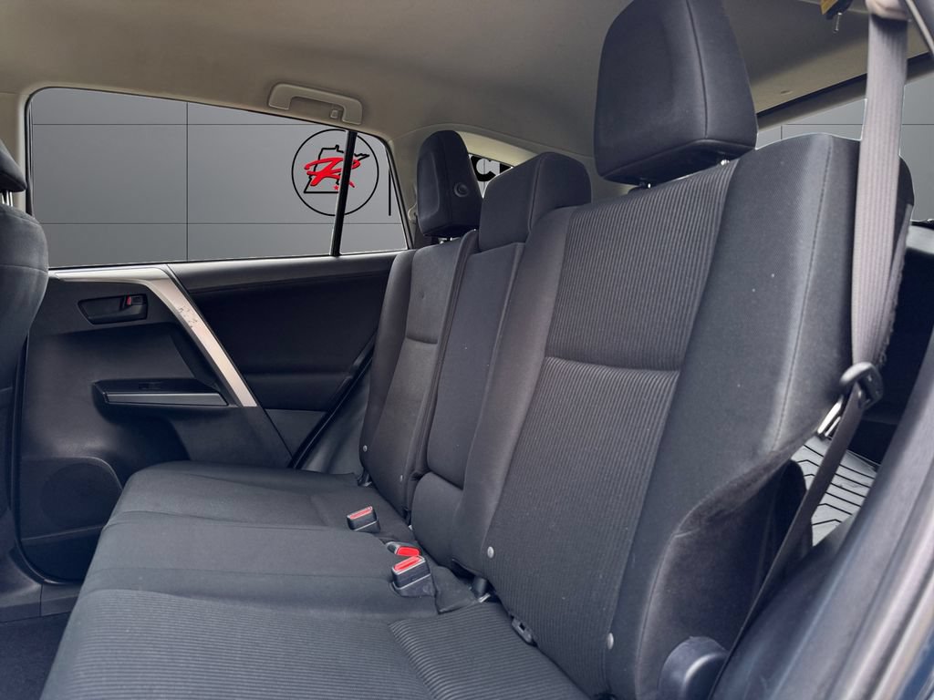 Certified 2017 Toyota RAV4 LE w/ Carpet Mat Package AWD/4WD image 18
