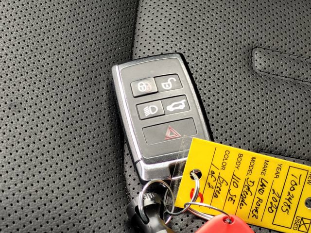 Used 2020 Land Rover Defender 110 SE image 25