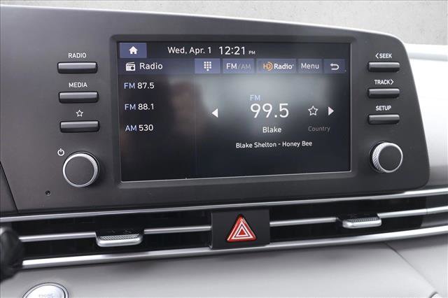 New 2026 Hyundai Elantra SEL Sport Premium image 17