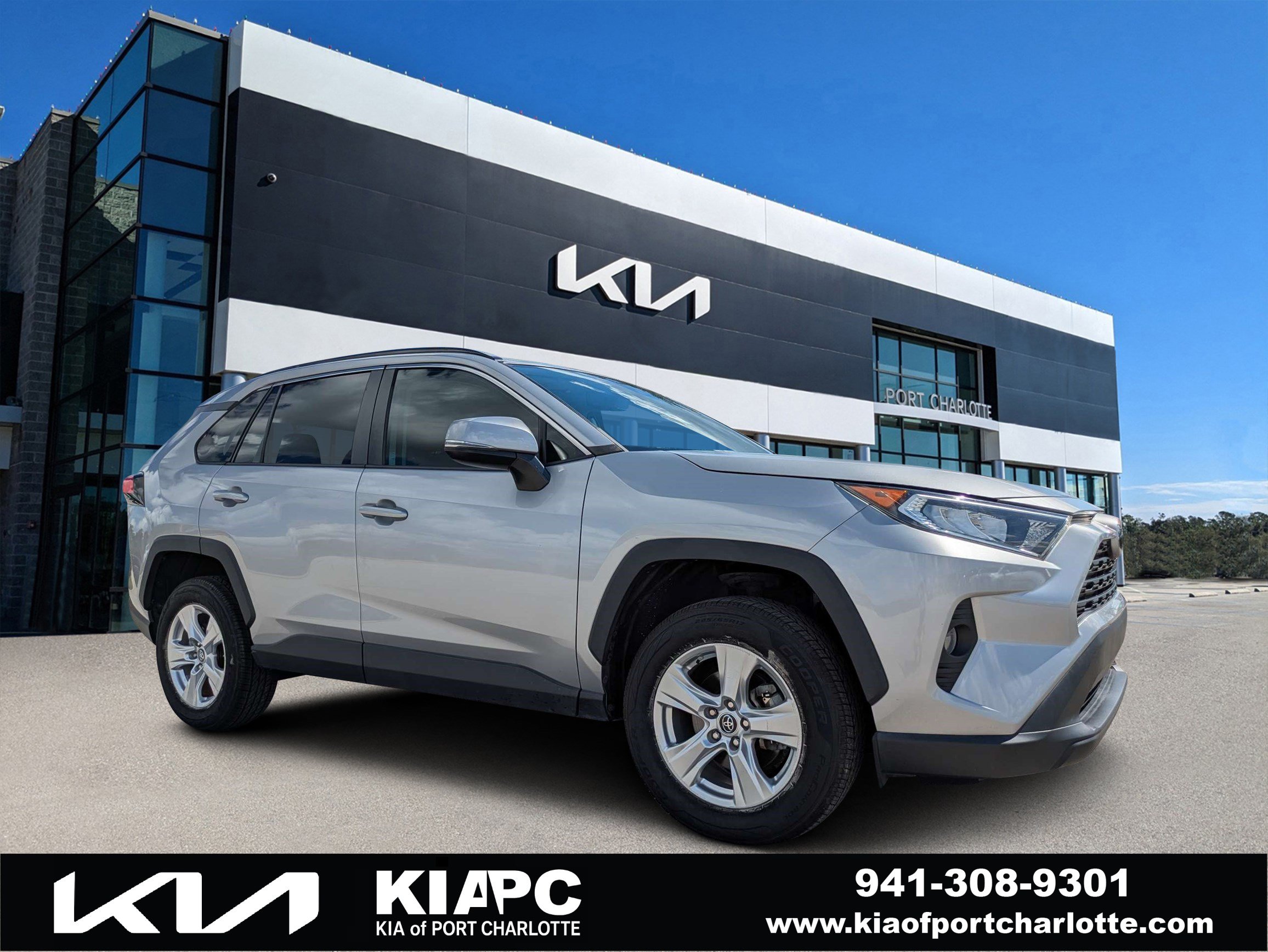 Used 2019 Toyota RAV4 XLE w/ Convenience Package