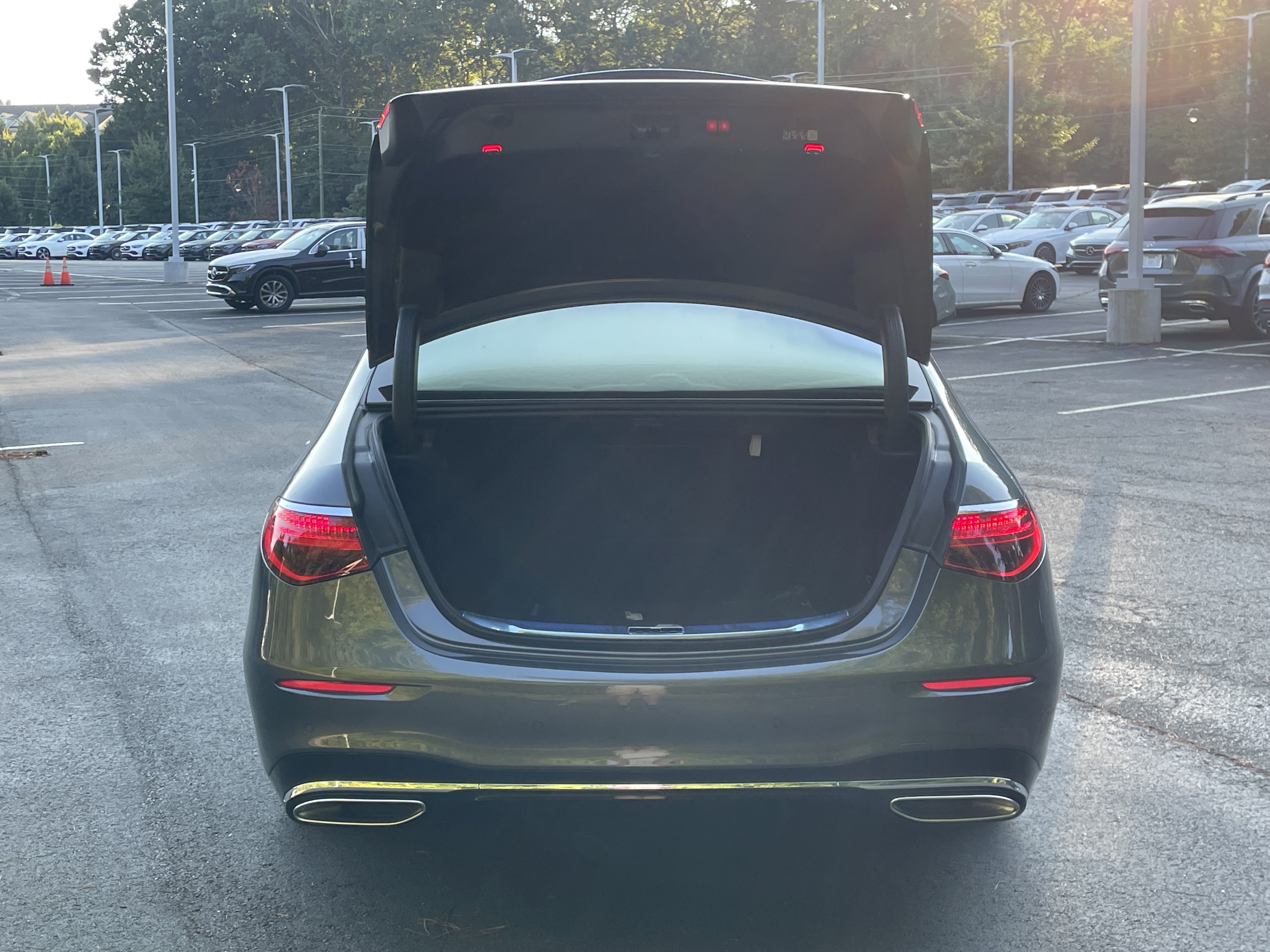 New 2026 Mercedes-Benz S 580 4MATIC Sedan image 8