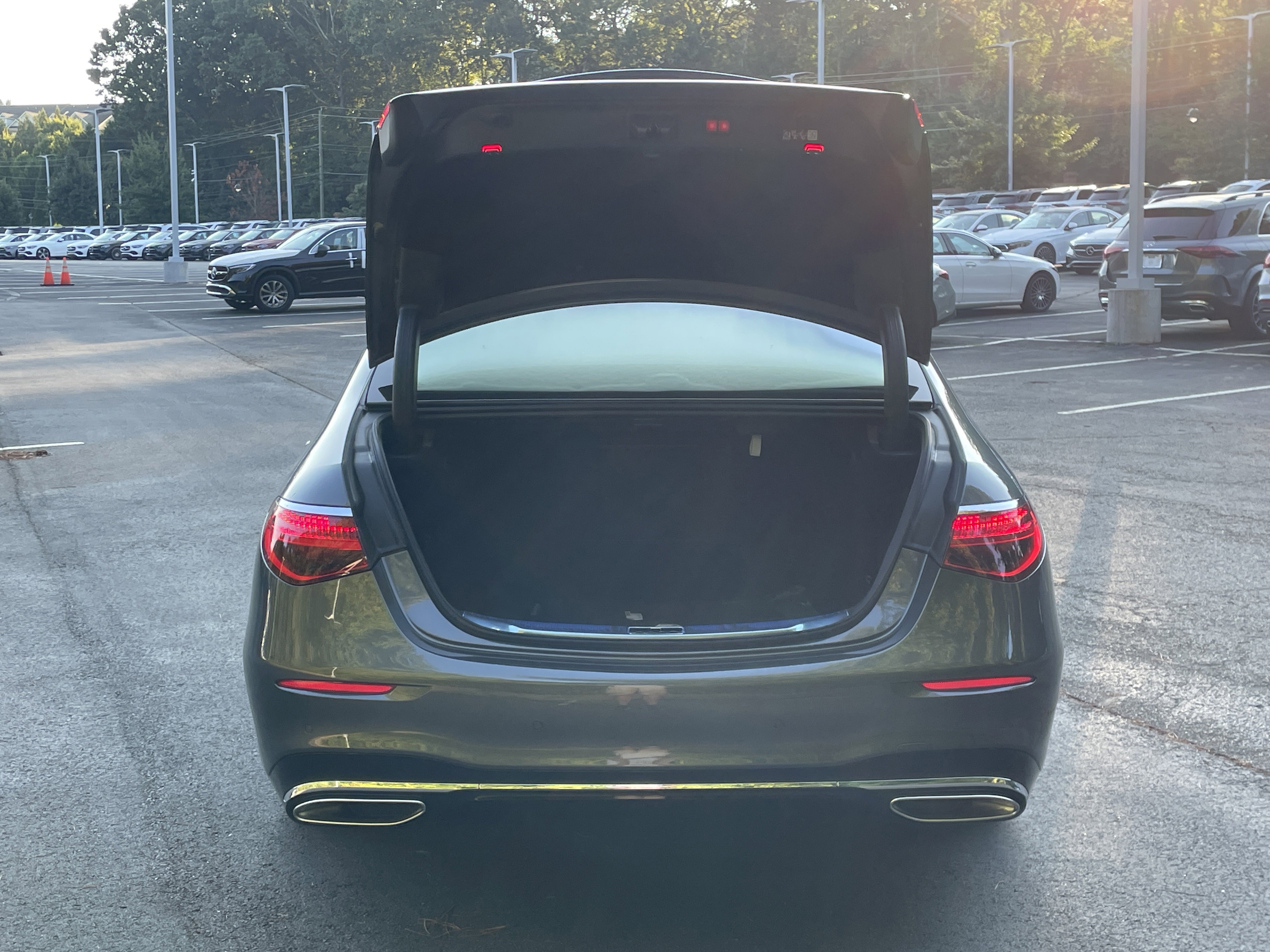 New 2026 Mercedes-Benz S 580 4MATIC Sedan image 8