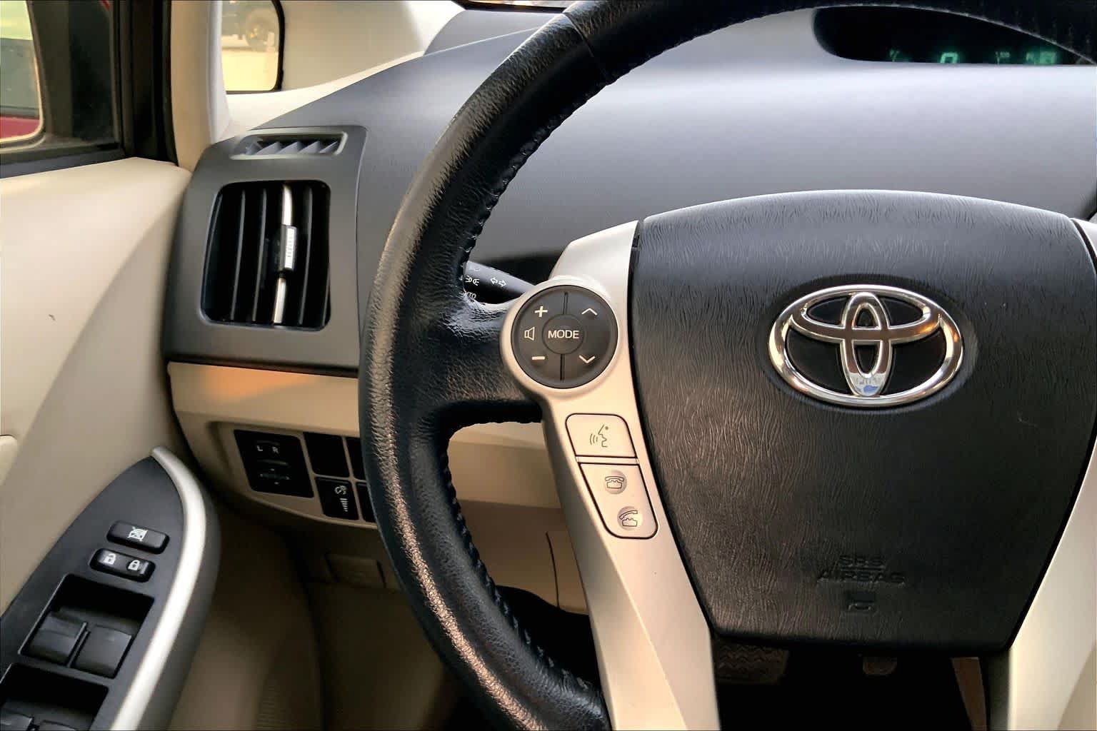 Used 2015 Toyota Prius Four FWD image 23