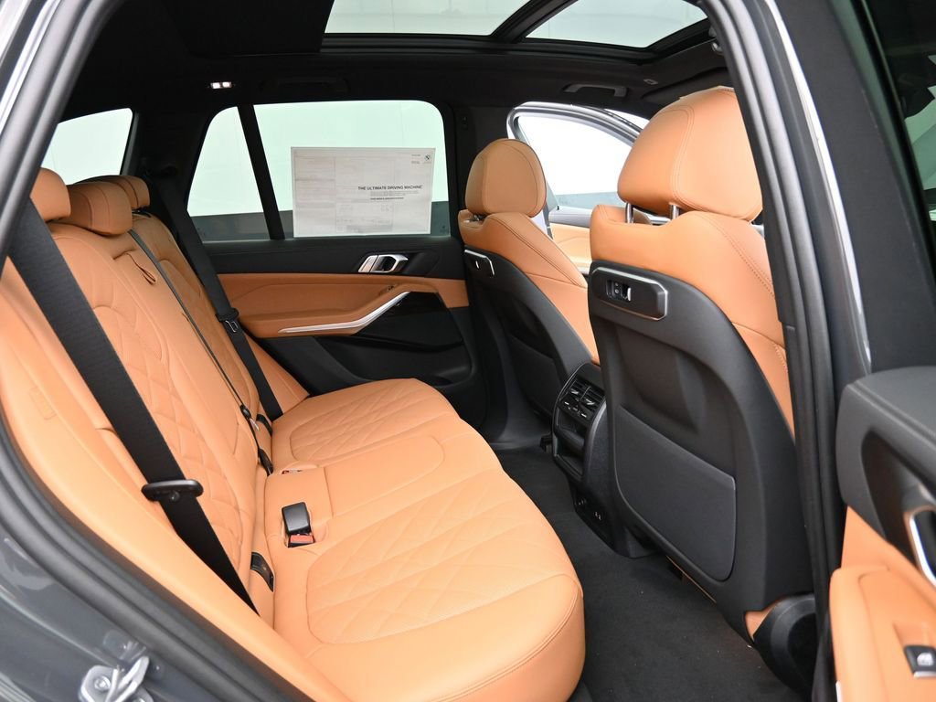 New 2026 BMW X5 sDrive40i w/ Parking Assistance Package RWD image 29