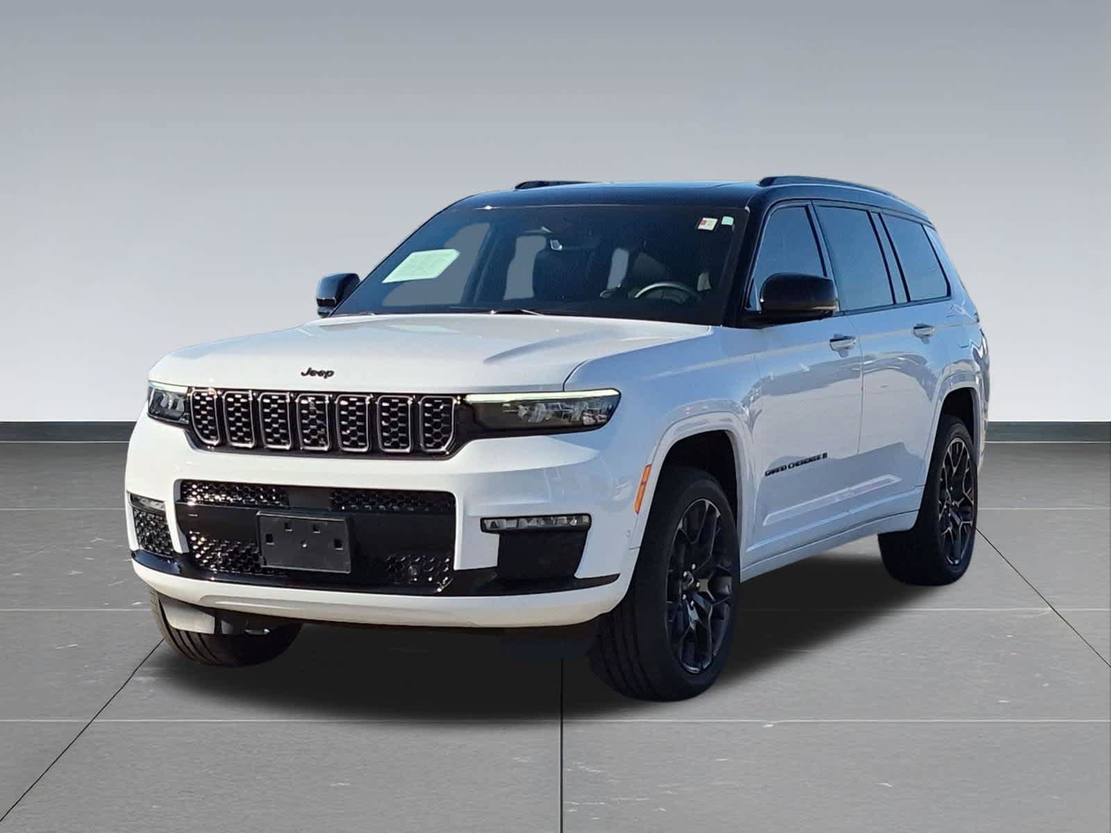 Used 2025 Jeep Grand Cherokee L Summit w/ Obsidian Package AWD/4WD image 10