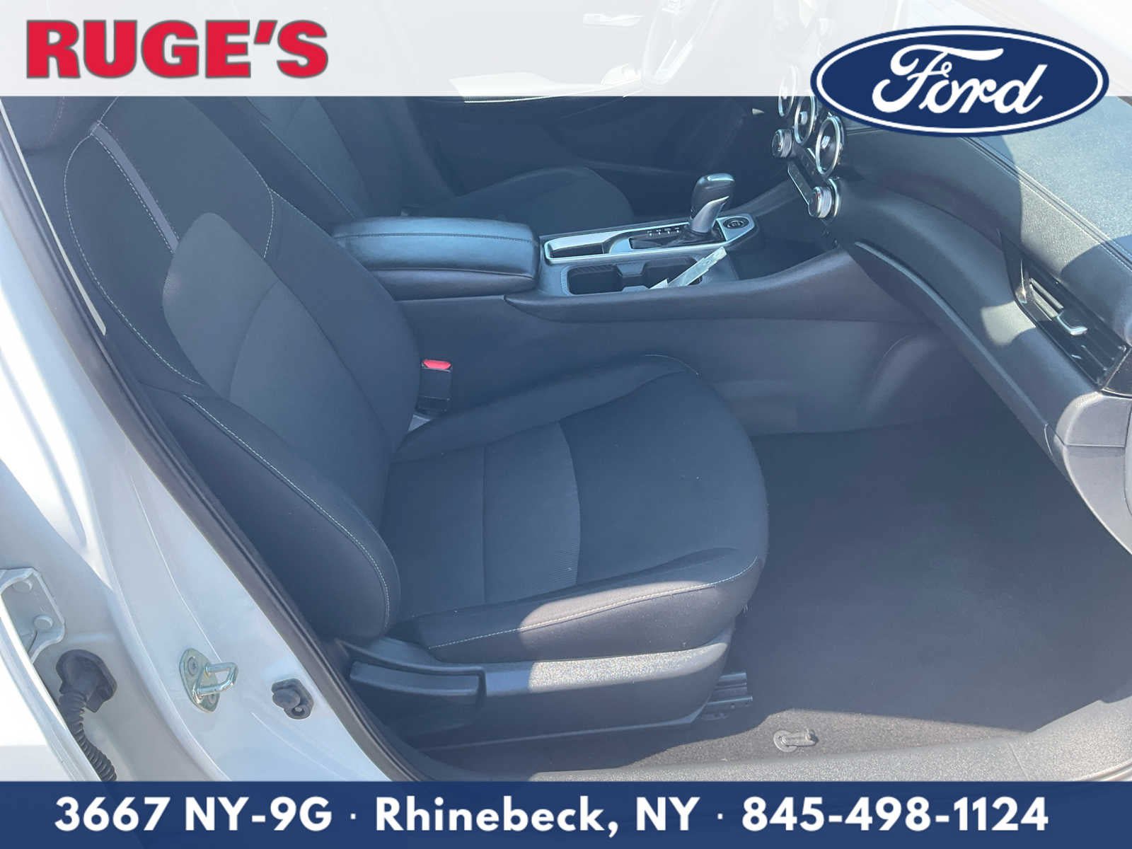 Used 2024 Nissan Sentra SV FWD image 10