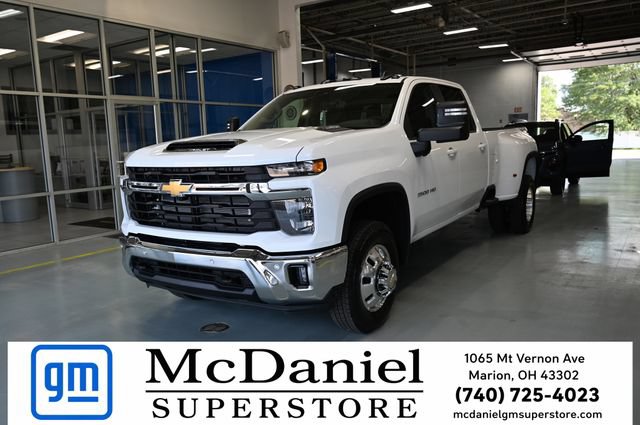 New 2026 Chevrolet Silverado 3500 LT w/ All Star Edition AWD/4WD image 1