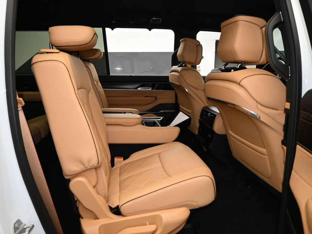 Used 2024 Jeep Grand Wagoneer Series III w/ Quick Order Packagew 28T image 60