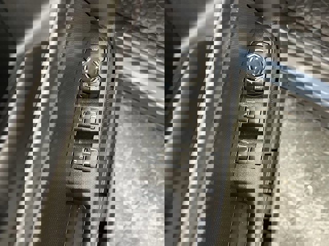 Used 2025 Ford Bronco Sport Badlands image 8