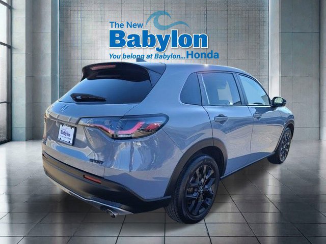 Used 2023 Honda HR-V Sport image 4