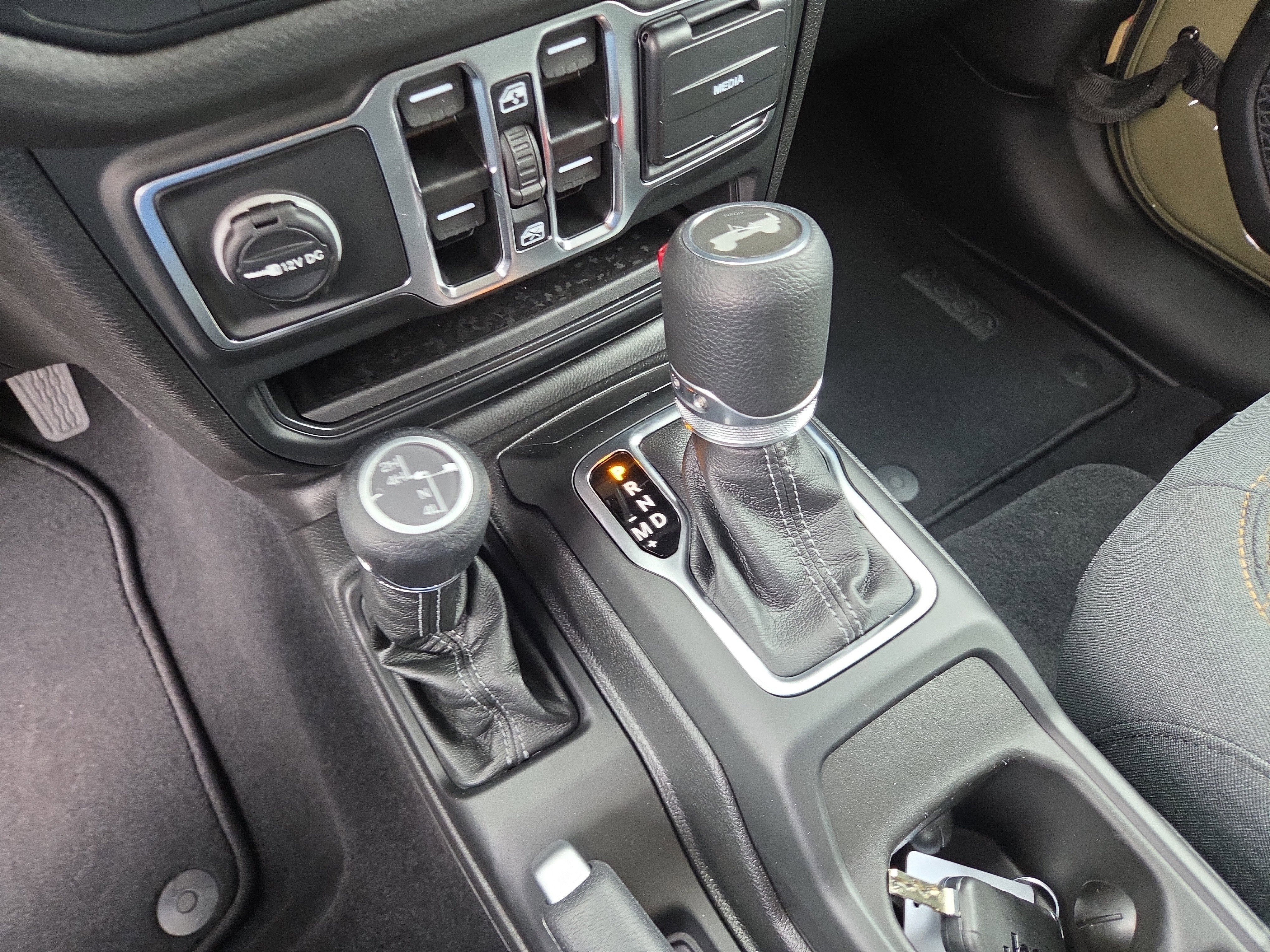 New 2026 Jeep Wrangler Unlimited Sport AWD/4WD image 13