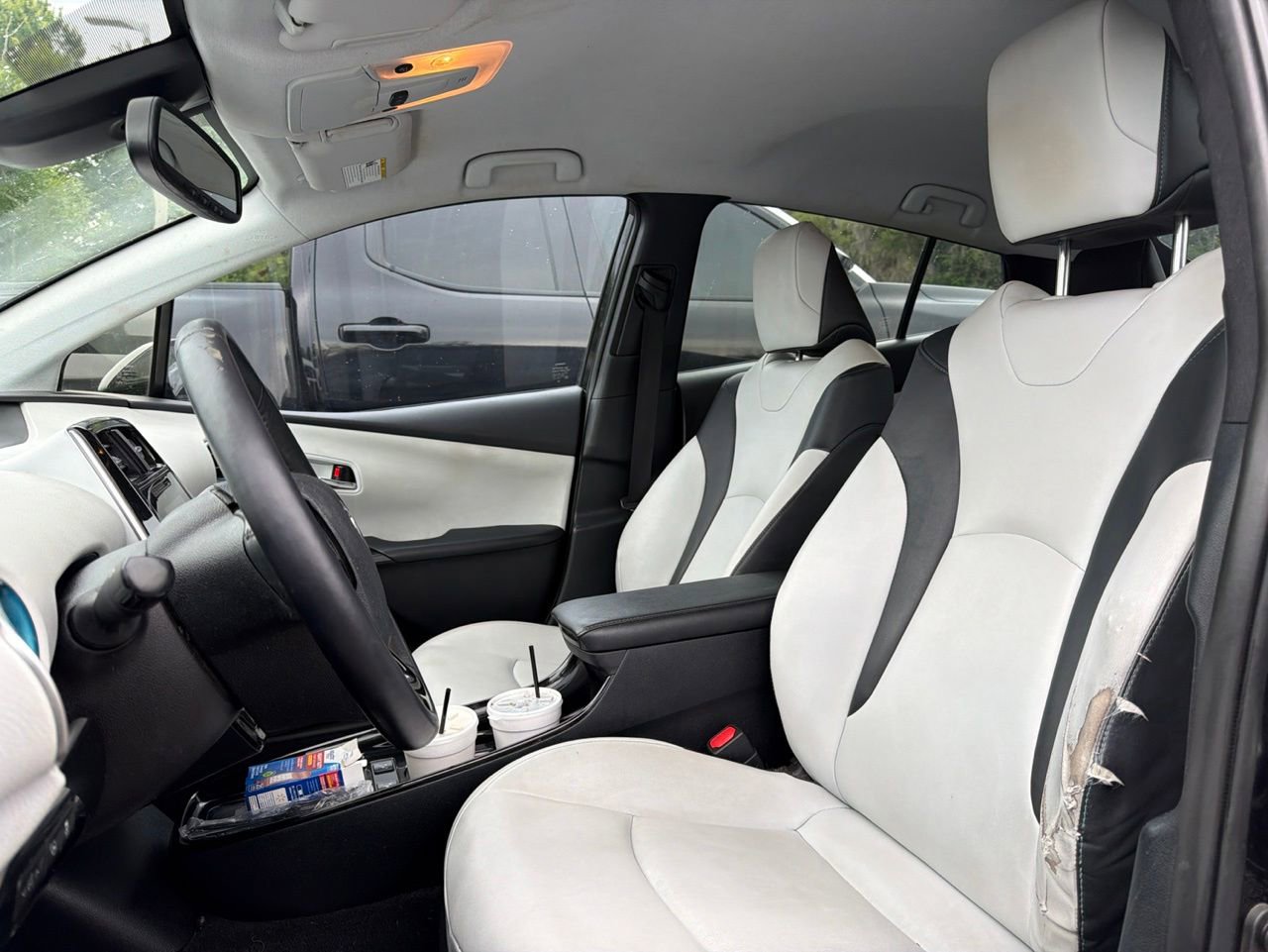 Used 2019 Toyota Prius XLE w/ Advanced Technology Package FWD image 10