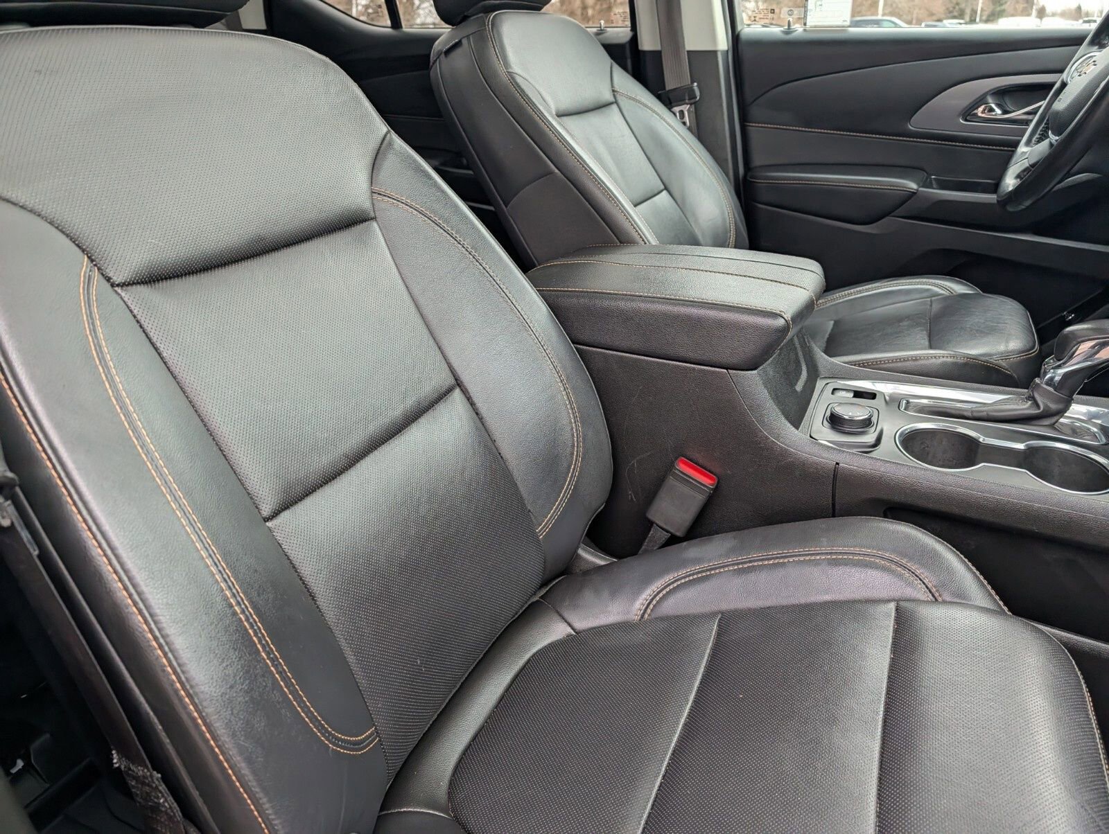 Used 2021 Chevrolet Traverse Premier w/ LPO, Floor Liner Package image 28
