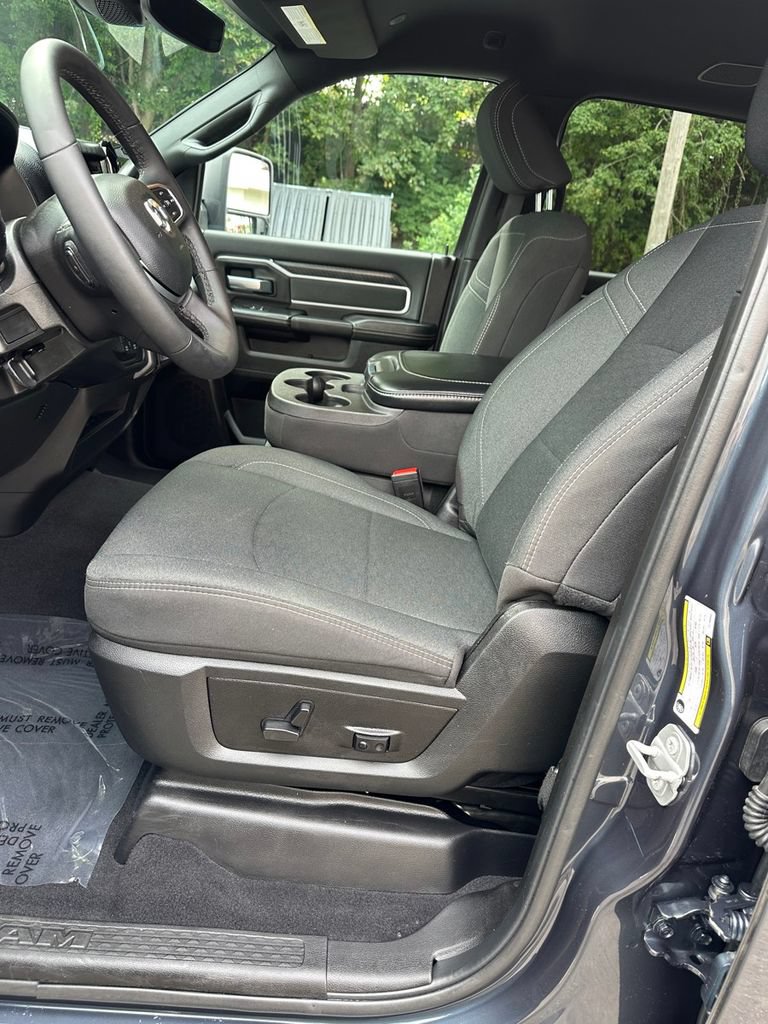 Used 2026 RAM 2500 Big Horn AWD/4WD image 12