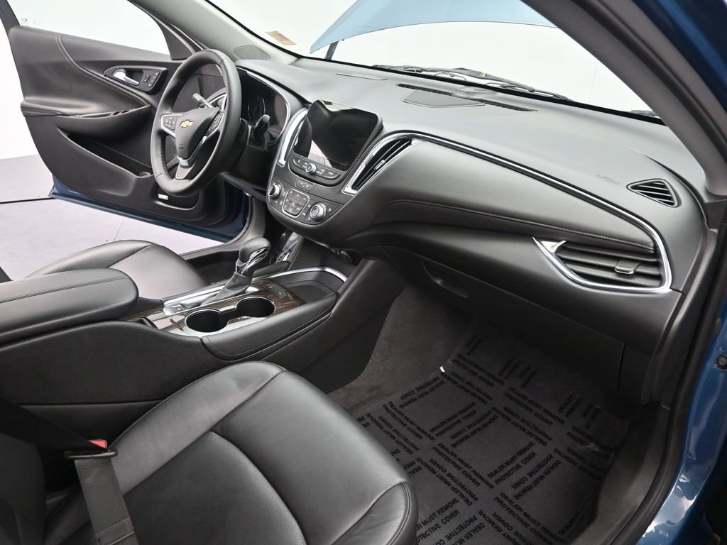 Used 2024 Chevrolet Malibu LT image 21