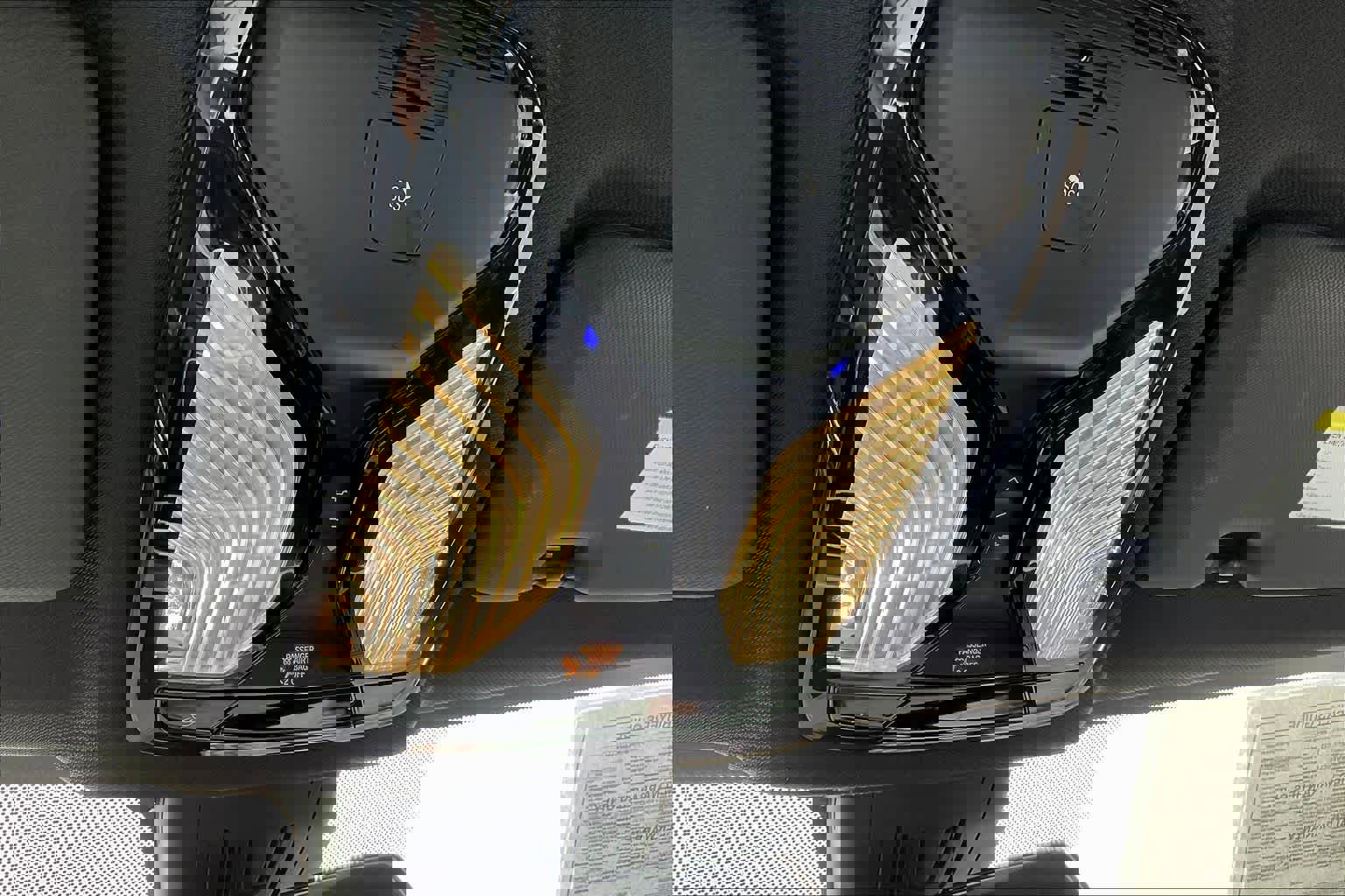 Used 2022 BMW X5 xDrive40i w/ Climate Comfort Package image 36