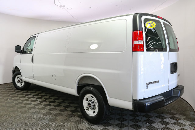 Used 2025 GMC Savana 3500 Extended w/ Driver Convenience Package RWD image 7