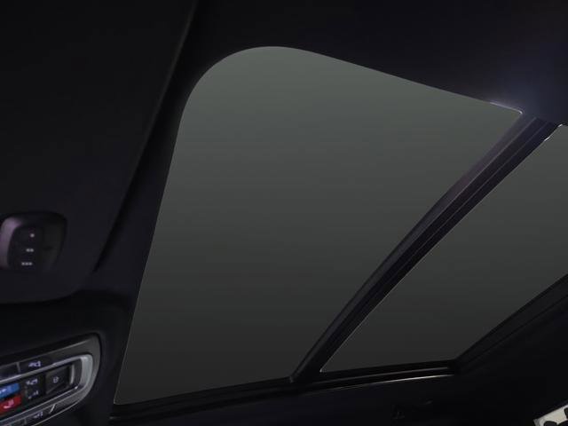 New 2026 RAM 1500 4x4 Crew Cab image 7