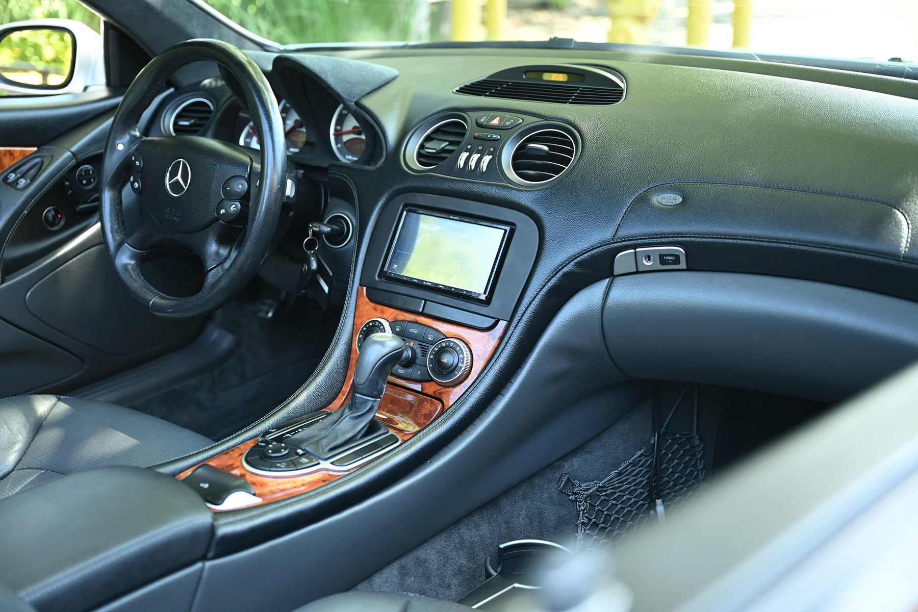 Used 2003 Mercedes-Benz SL 55 AMG image 24