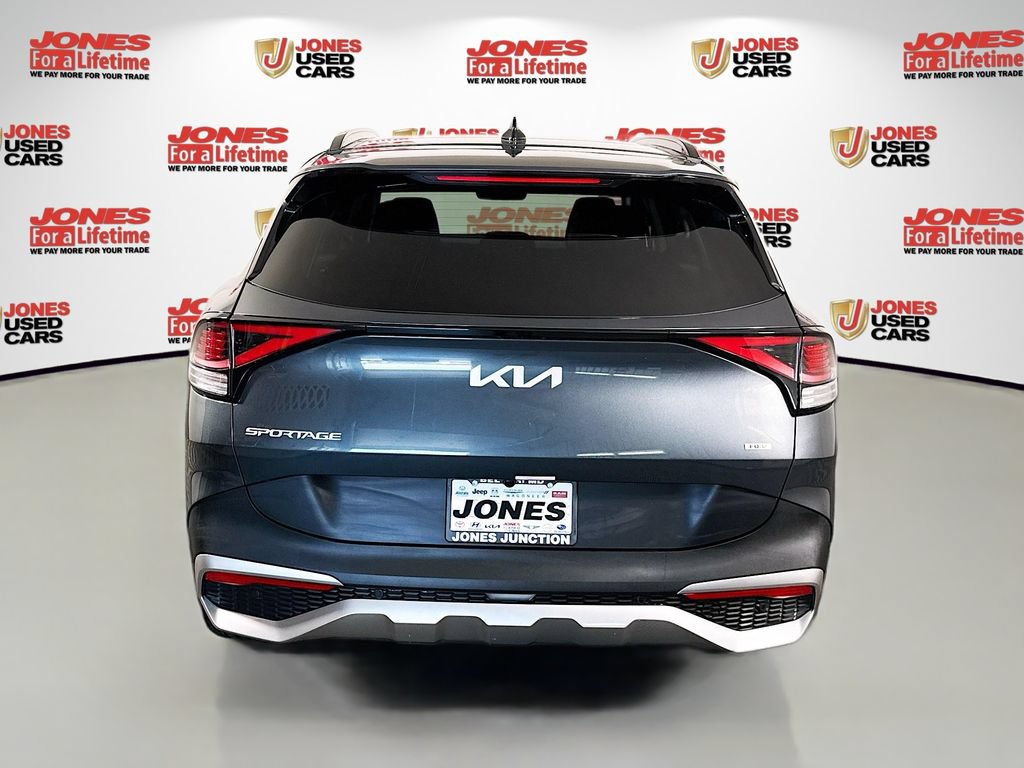 Certified 2024 Kia Sportage EX w/ EX Premium Package AWD/4WD image 17