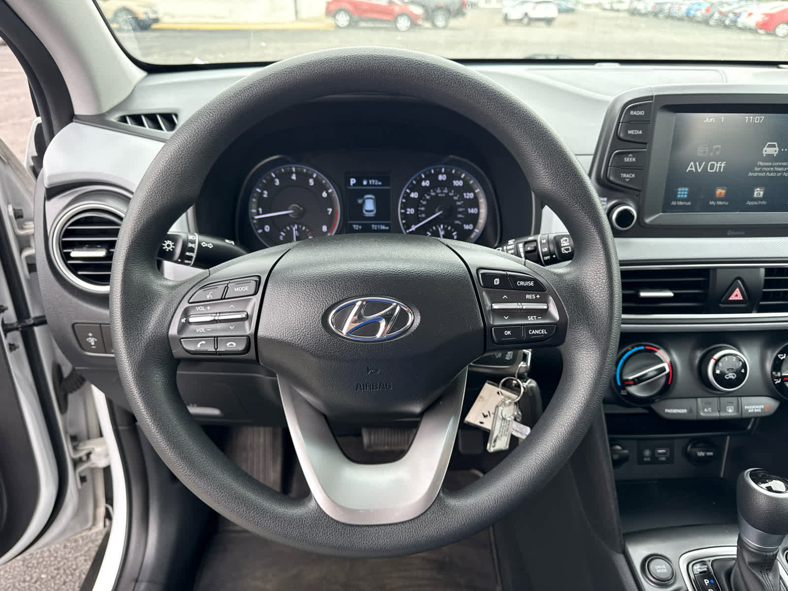 Used 2020 Hyundai Kona SE AWD/4WD image 13