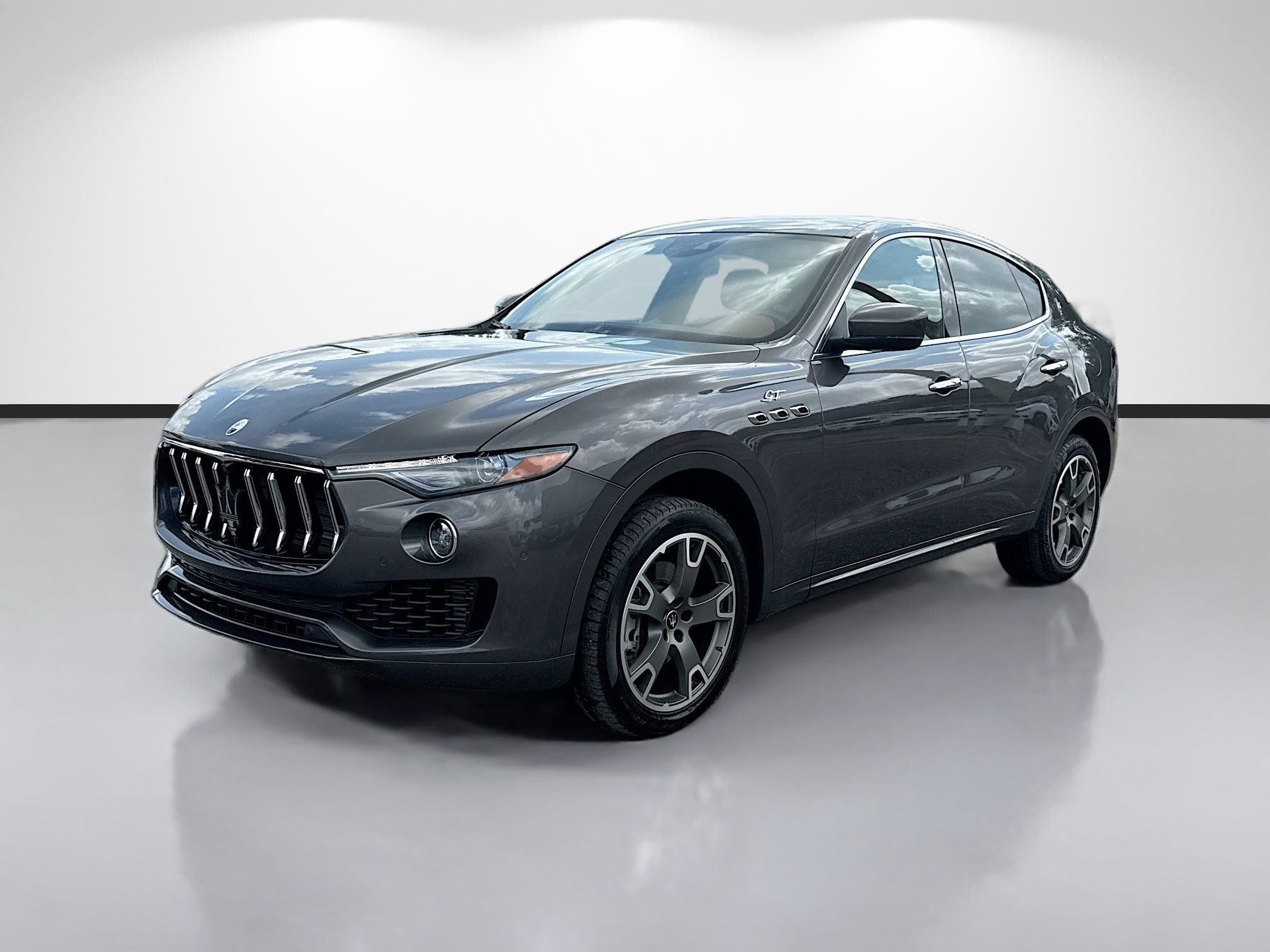 Used 2023 Maserati Levante GT AWD/4WD image 7