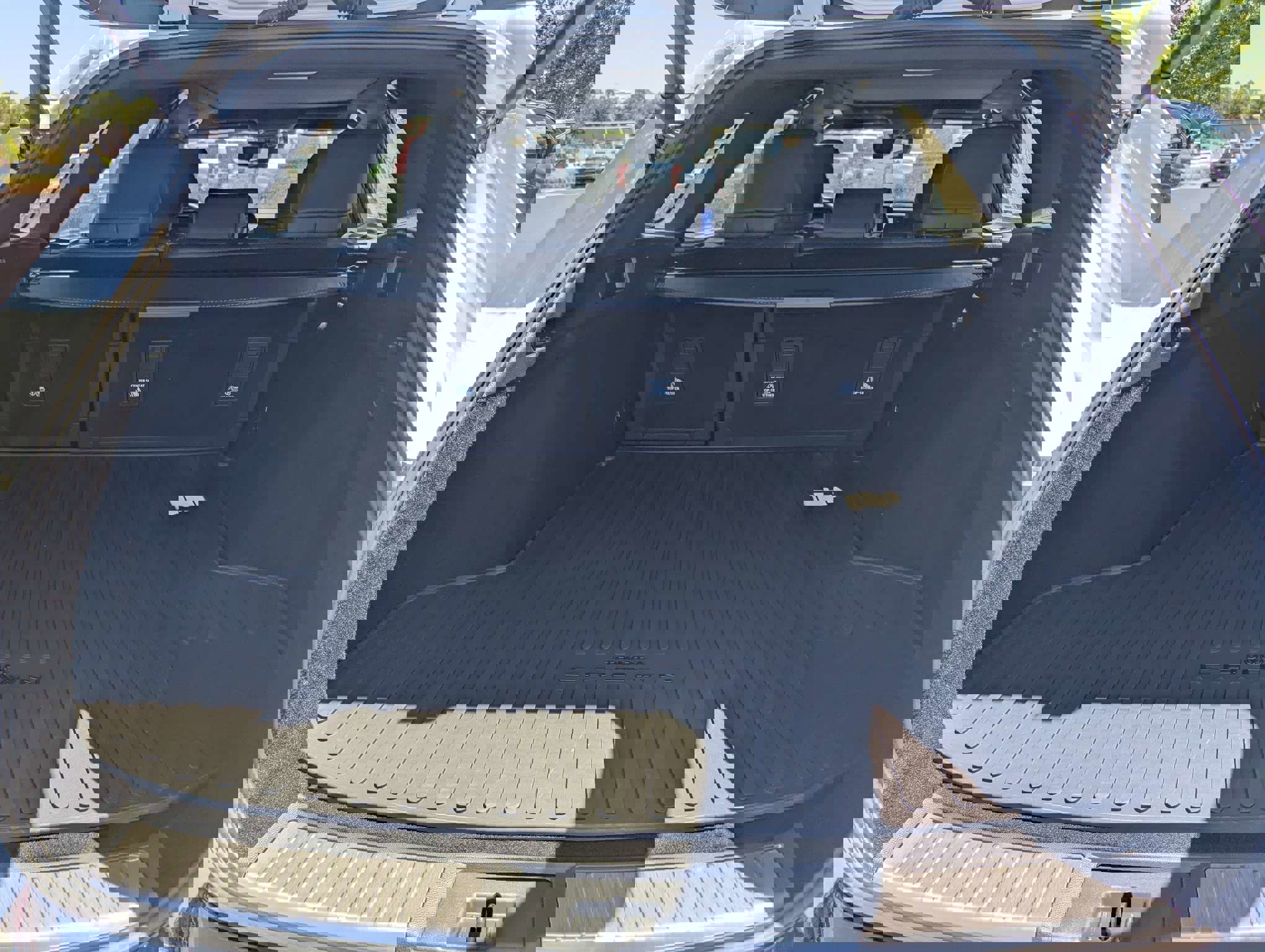 New 2026 Toyota Crown Signia AWD/4WD image 6