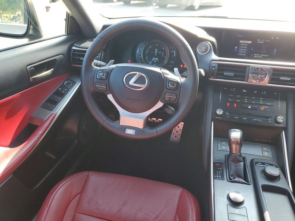 Used 2018 Lexus IS 300 F Sport w/ F Sport Package RWD image 19