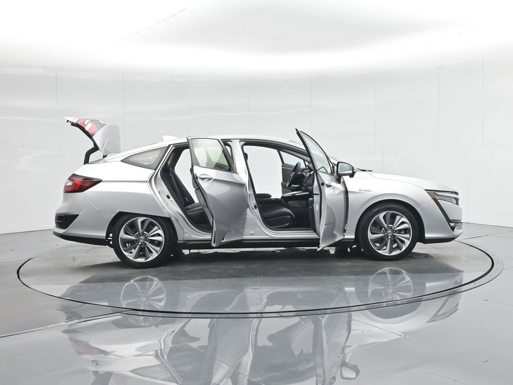 Used 2019 Honda Clarity Plug-In Hybrid image 4