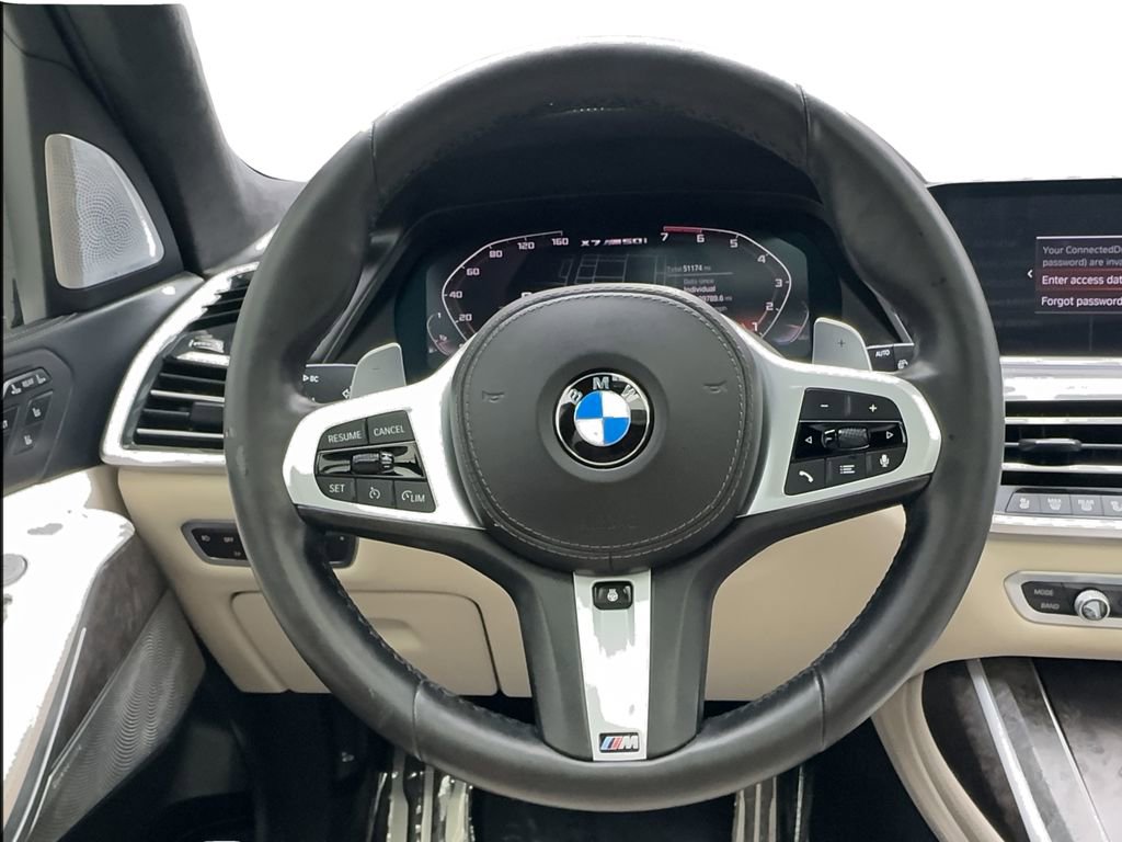Used 2020 BMW X7 M50i w/ Dynamic Handling Package image 40