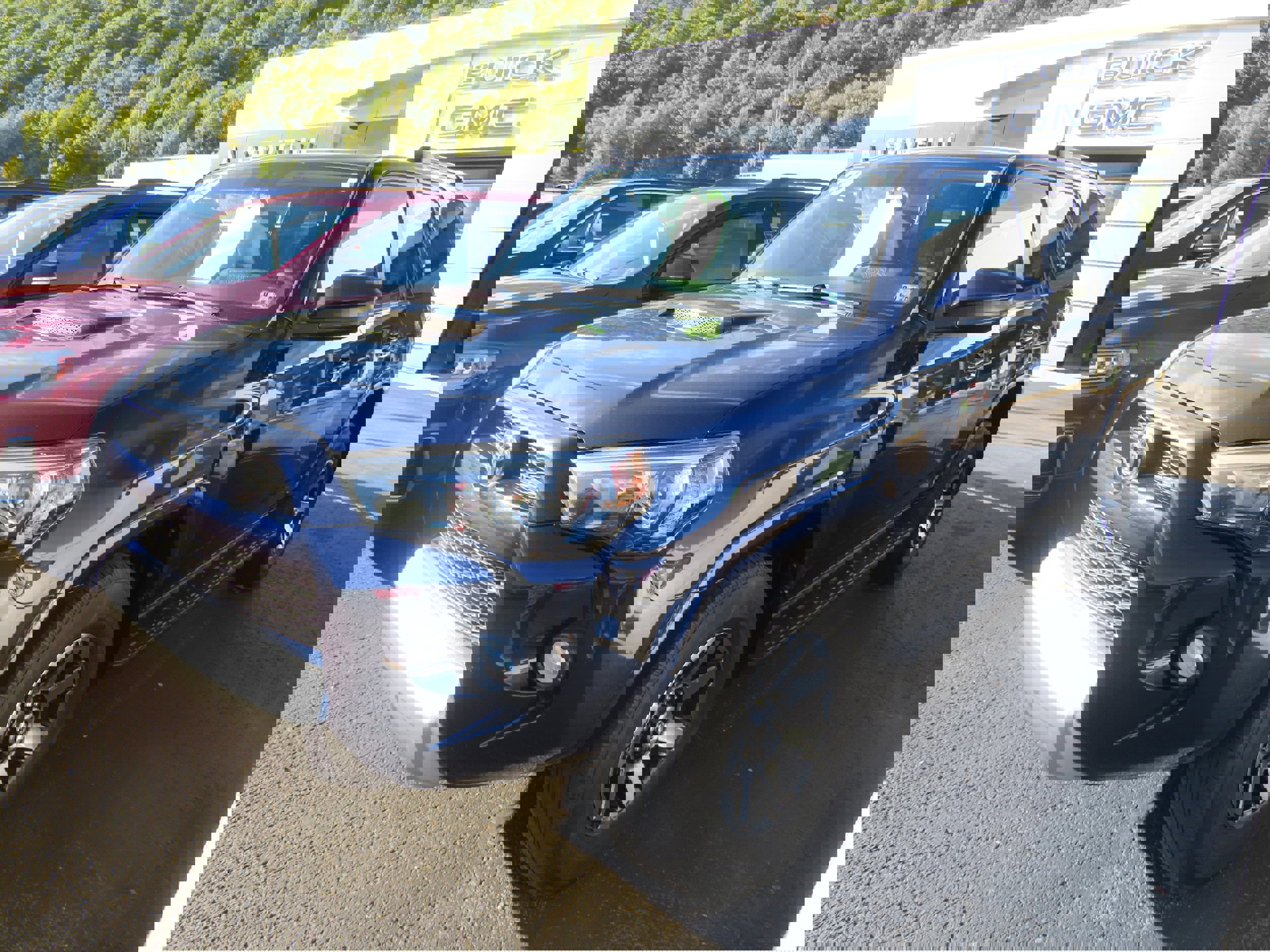 Used 2019 Toyota 4Runner TRD Off-Road image 3