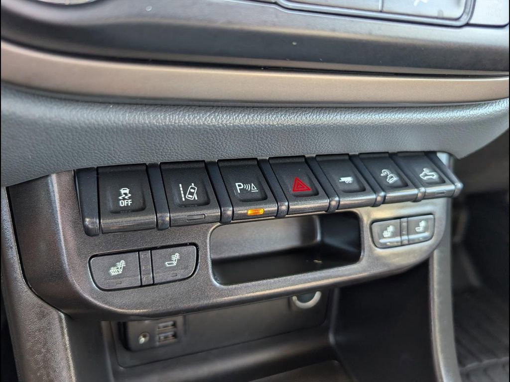 Used 2021 Chevrolet Colorado Z71 w/ Safety Package image 19