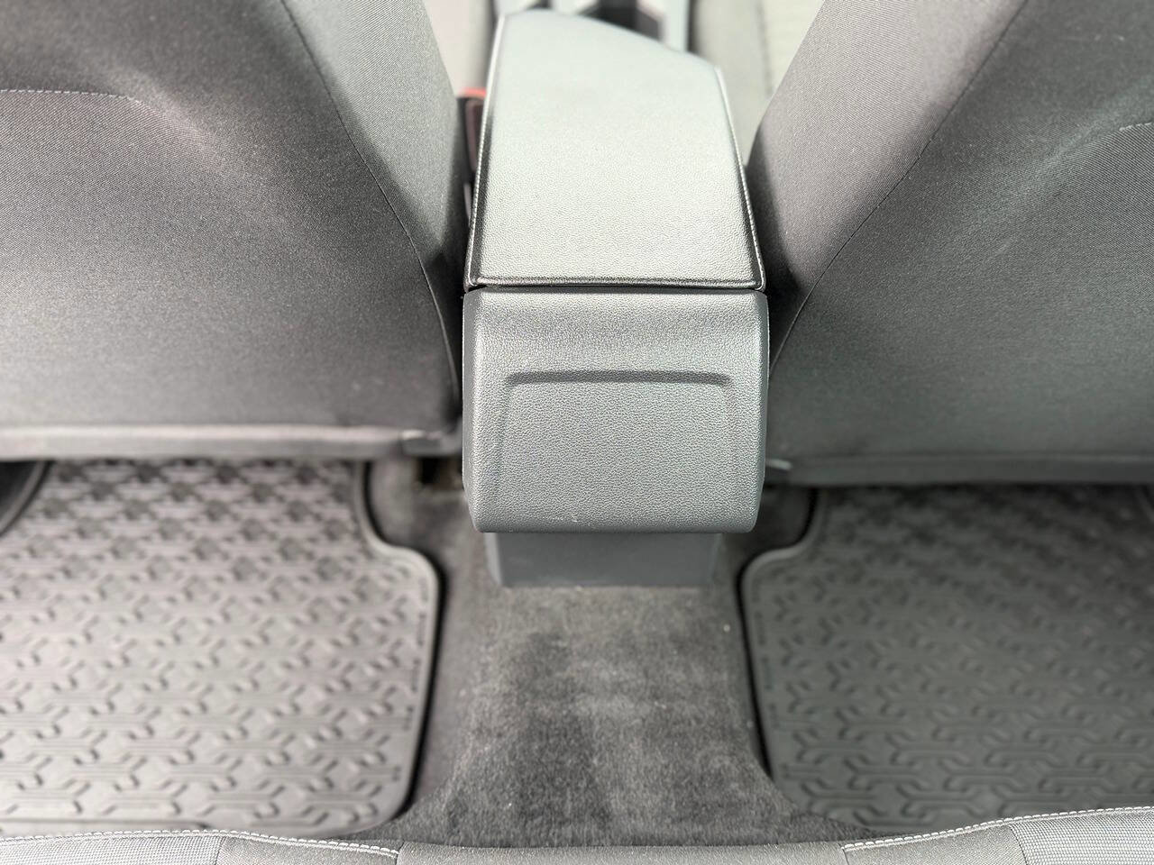 Used 2023 Volkswagen Jetta S image 69