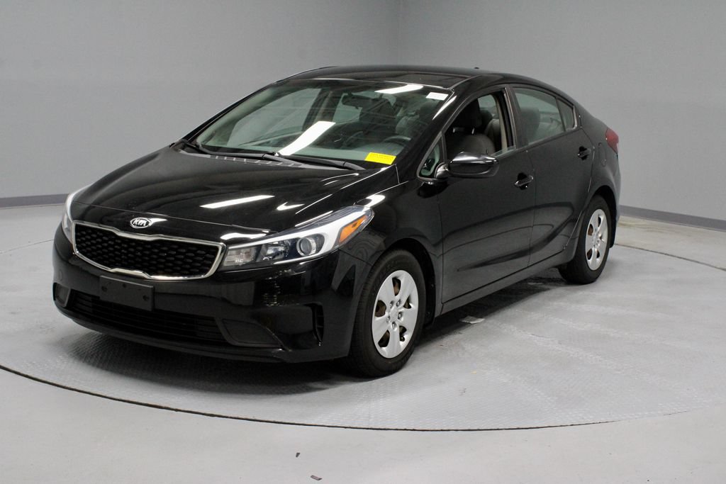 Used 2017 Kia Forte LX FWD image 6