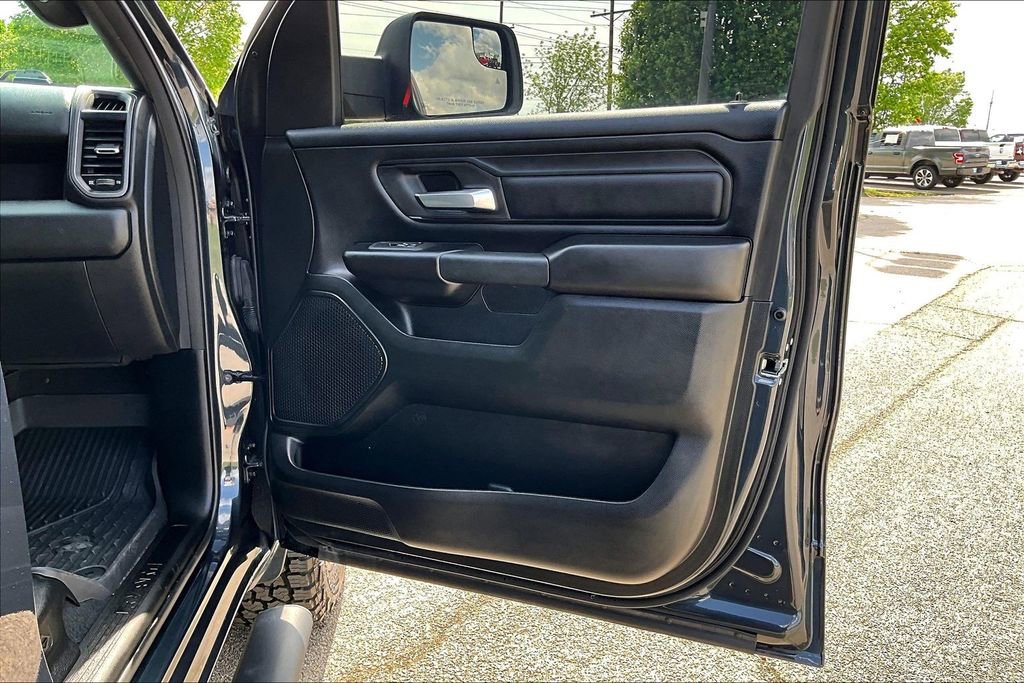 Used 2025 RAM 1500 Classic Warlock image 22