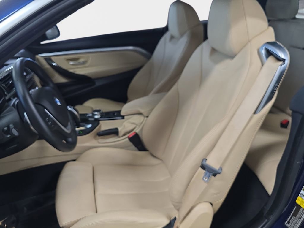 Used 2020 BMW 430i Convertible RWD image 17