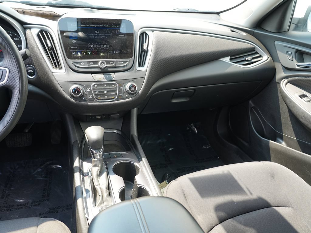 Used 2023 Chevrolet Malibu LT w/ Driver Confidence Package FWD image 21
