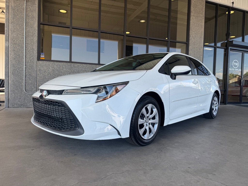 Used 2021 Toyota Corolla LE w/ Carpet Mat Package (TMS) image 26