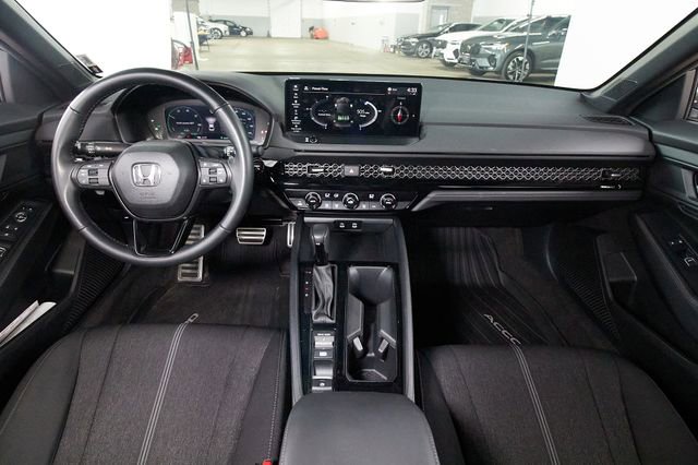 Used 2024 Honda Accord Sport image 7
